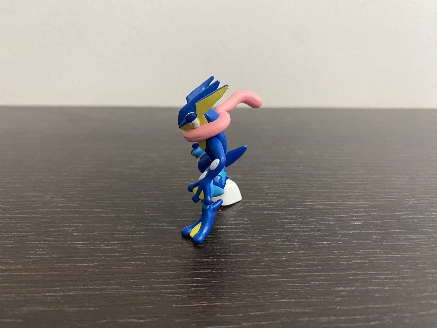 GRENINJA ALTERNATIVE POSE - FIGURE TOMY CGTSJ