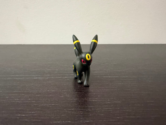 UMBREON MATTE - FIGURE TOMY