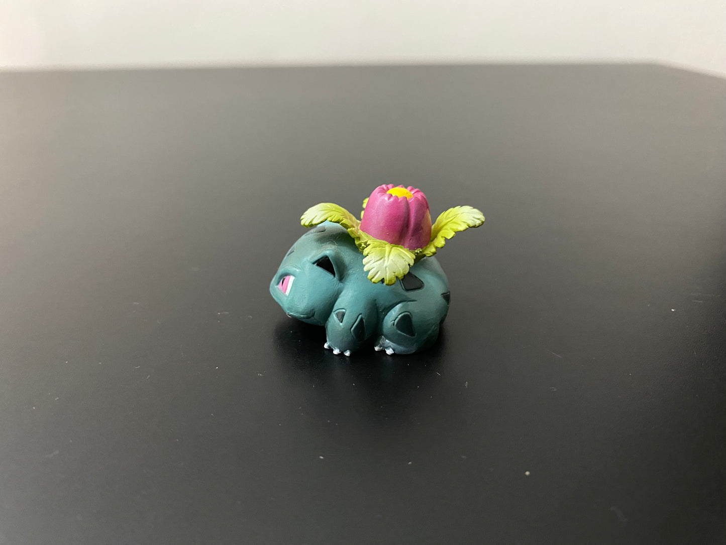 IVYSAUR - FIGURE TOMY CGTSJ