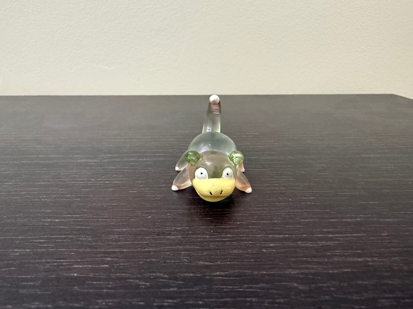 SLOWPOKE - CLEAR FIGURE