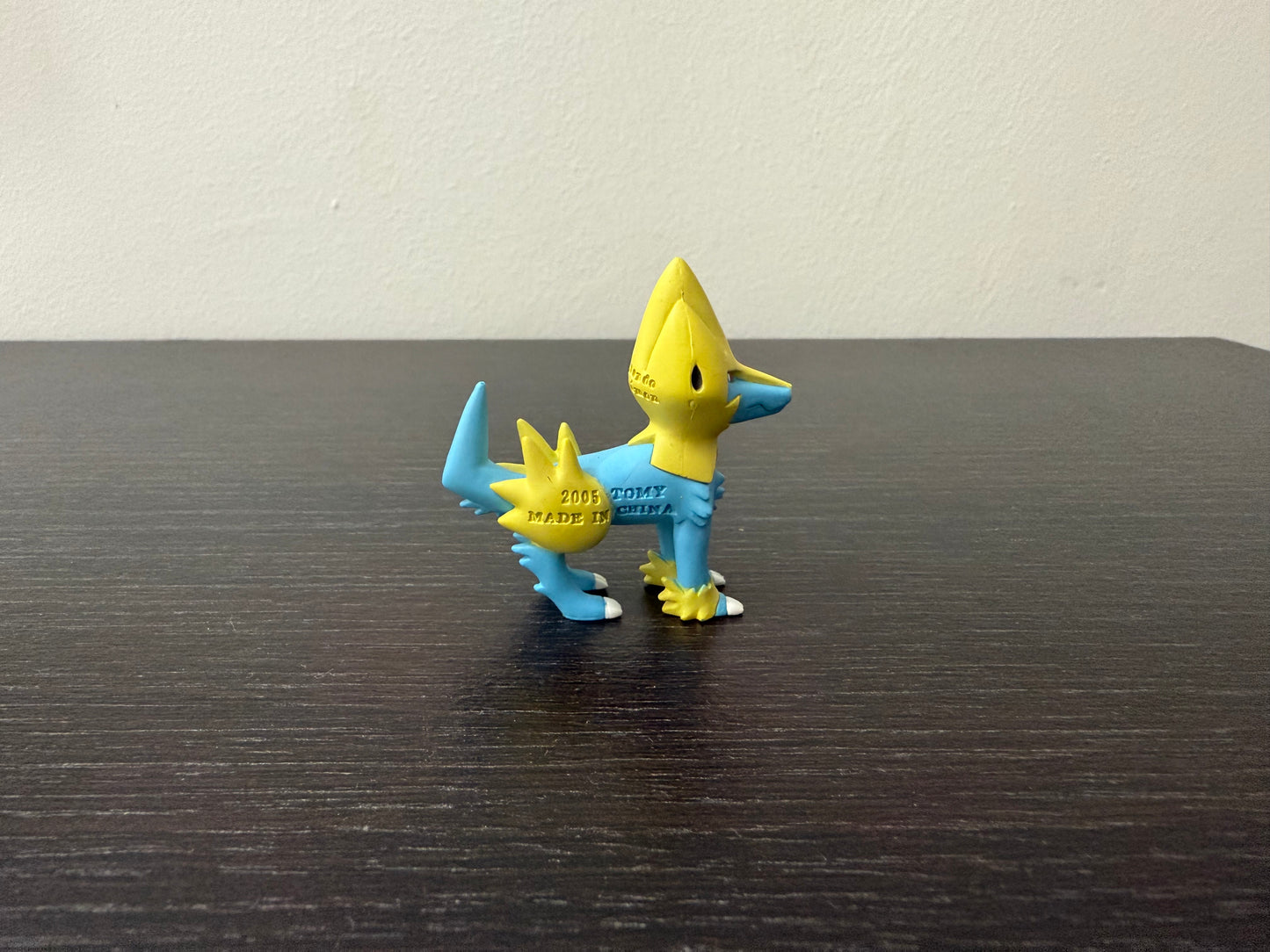 MANECTRIC MATTE - FIGURE TOMY