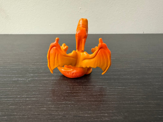 CHARIZARD - FIGURE TOMY CGTSJ