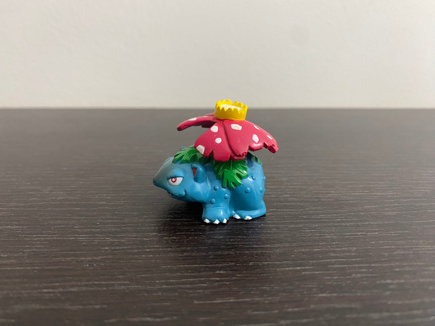 VENUSAUR -   FIGURE TOMY CGTSJ