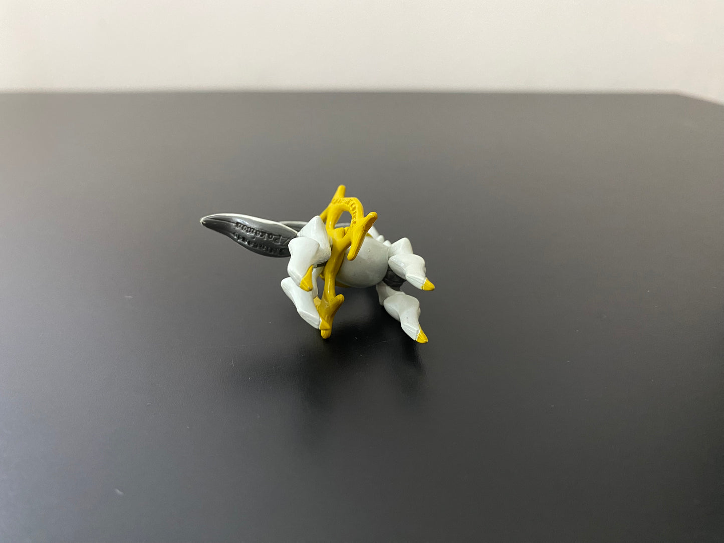 ARCEUS - FIGURE TOMY CGTSJ