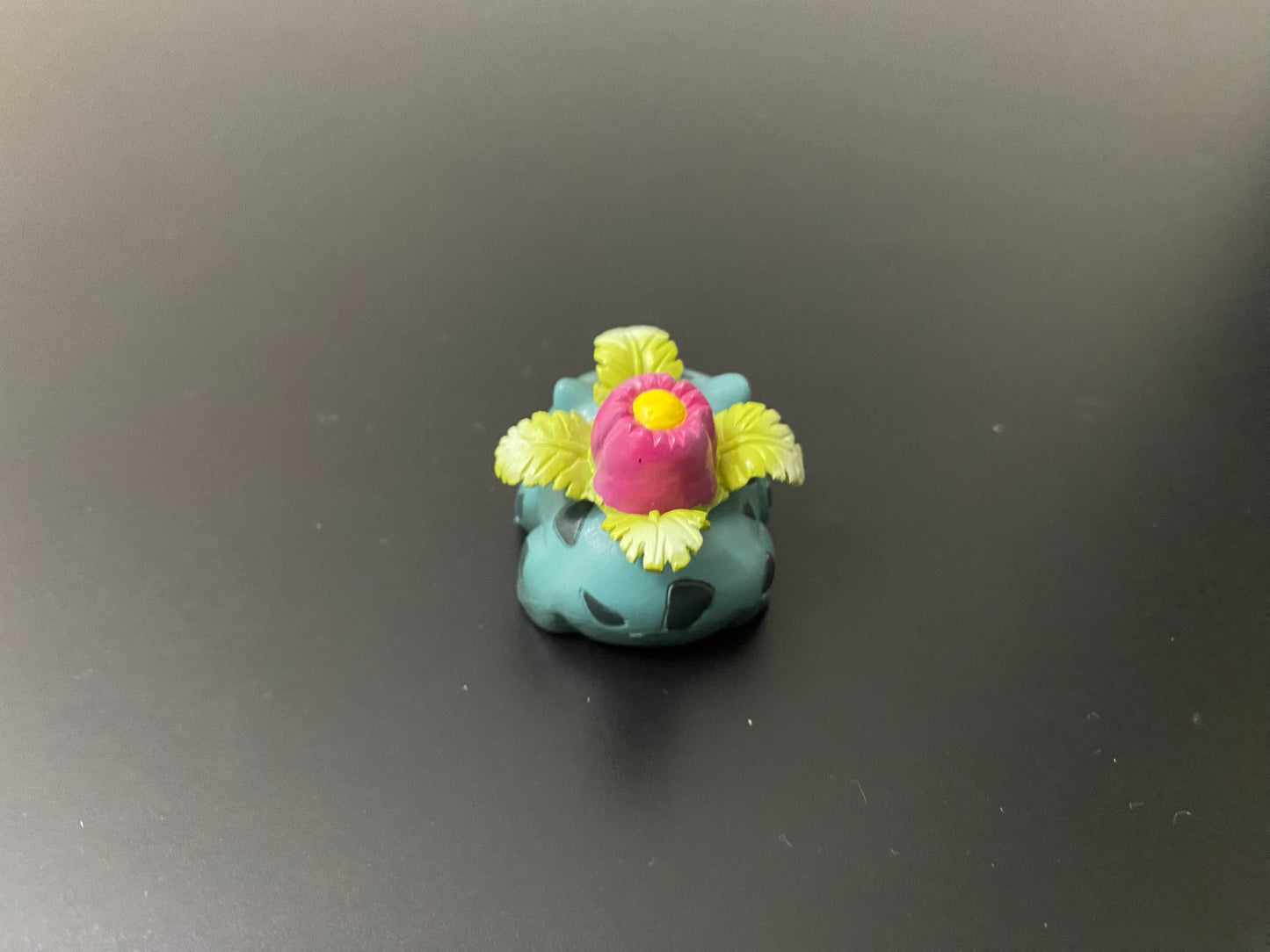 IVYSAUR - FIGURE TOMY CGTSJ