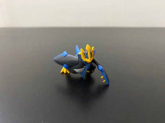 EMPOLEON BATTLE POSE - FIGURE TOMY CGTSJ