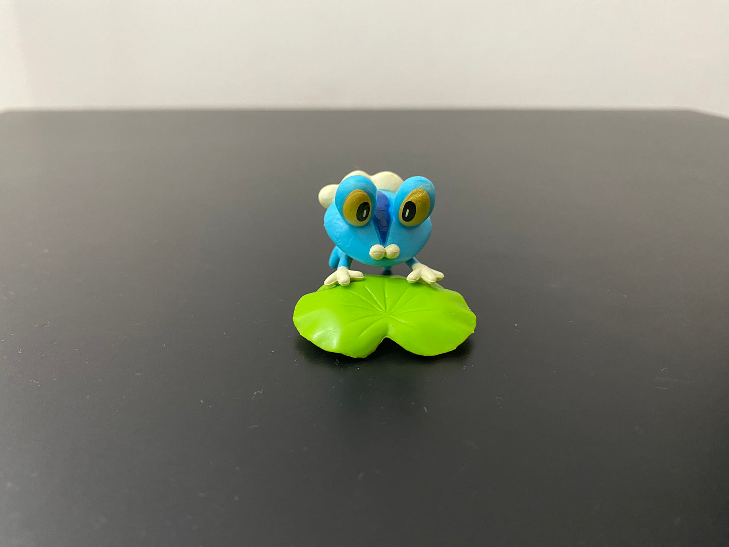 FROAKIE - FIGURE NINTENDO