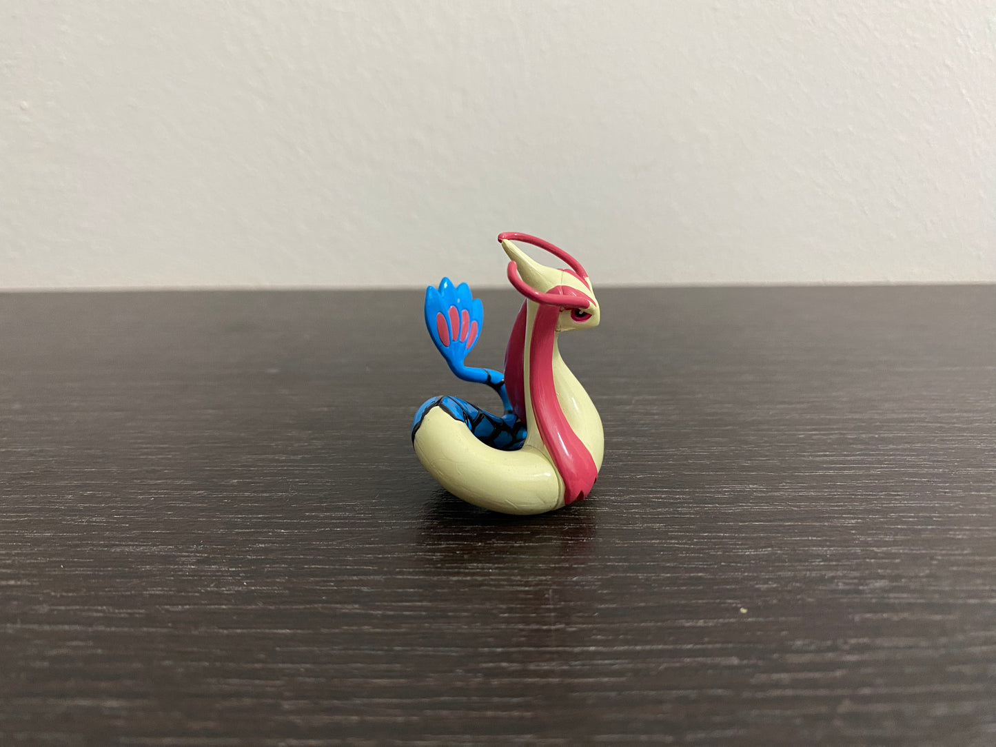 MILOTIC - FIGURE TOMY CGTSJ