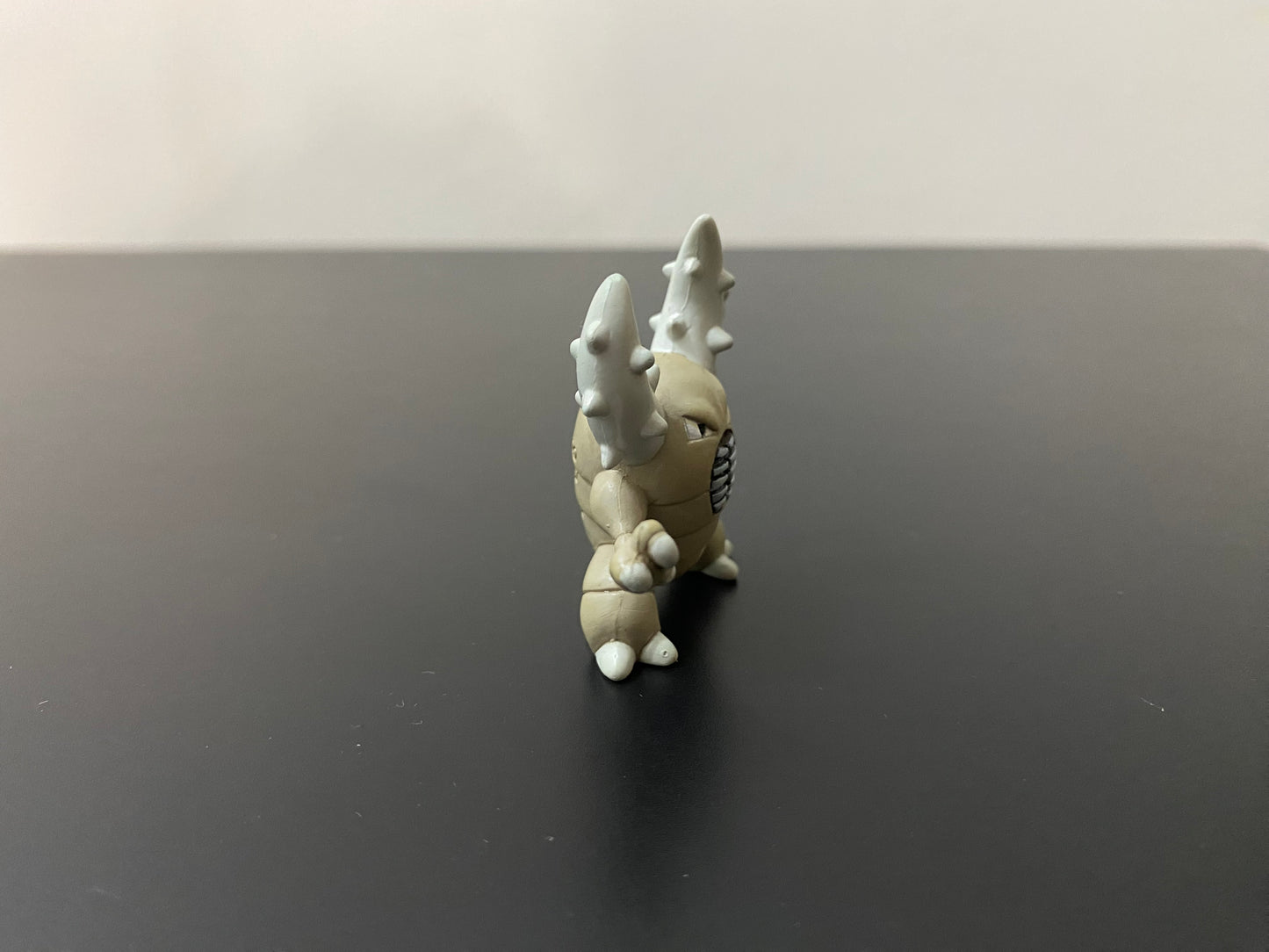 PINSIR - FIGURE TOMY CGTSJ