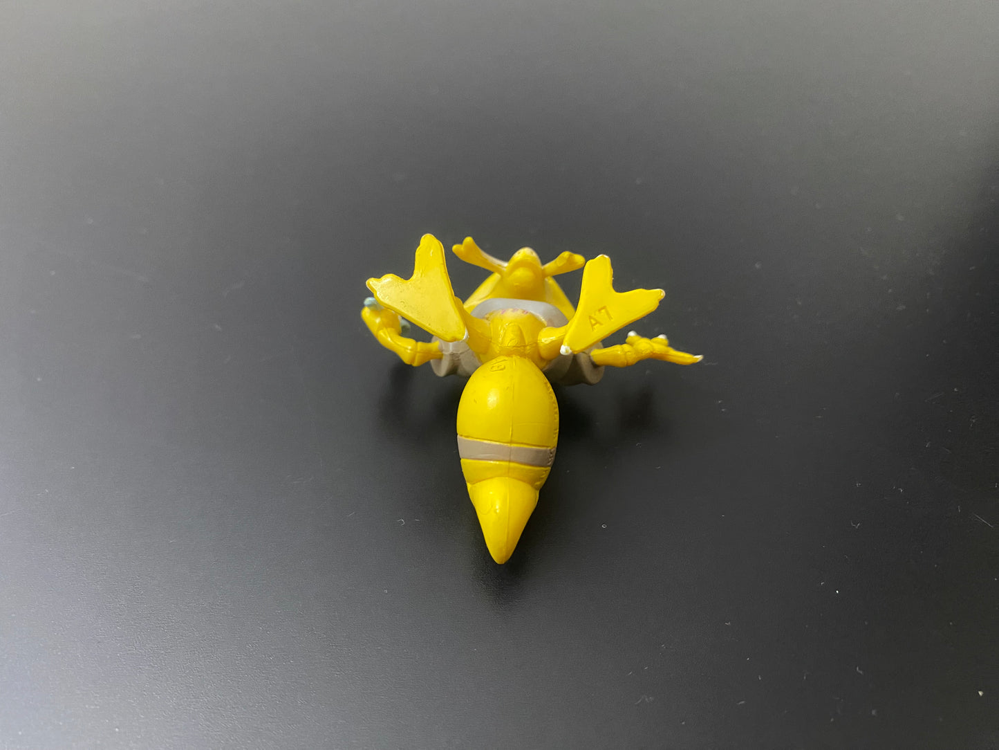 KADABRA - FIGURE TOMY CGTSJ