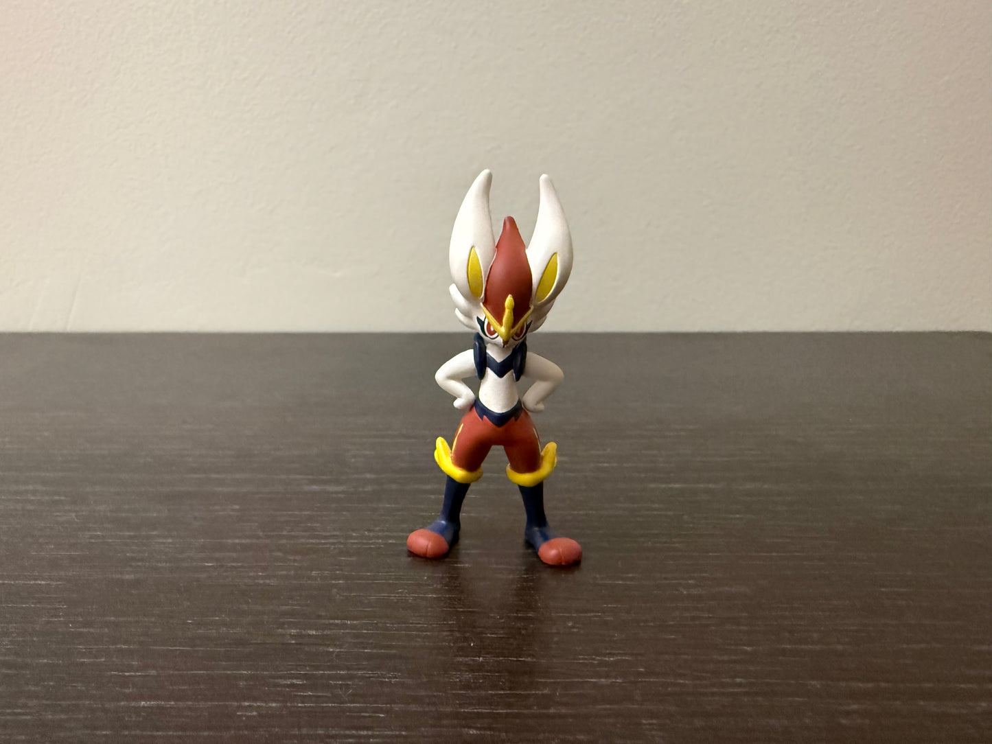 CINDERACE - FIGURE TOMY