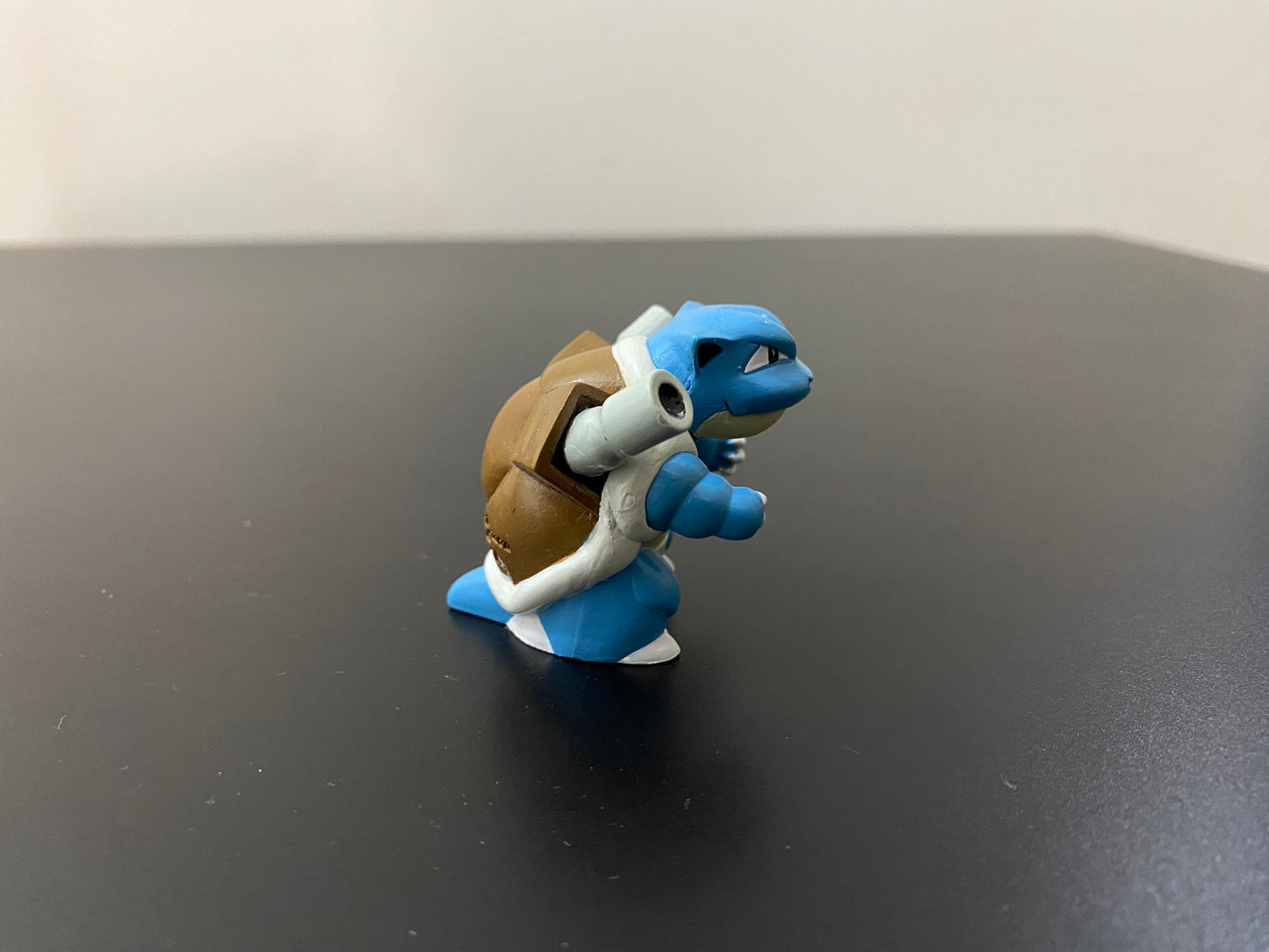 BLASTOISE - FIGURE TOMY SPECIAL EDITION 2004