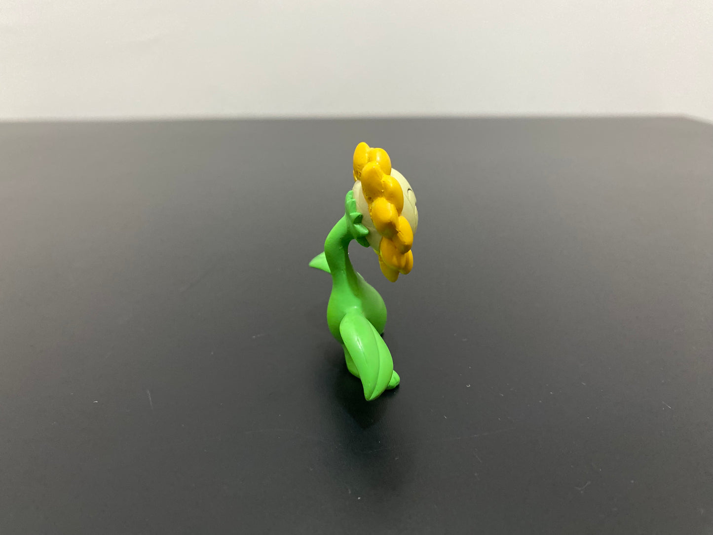 SUNFLORA - FIGURE TOMY CGTSJ