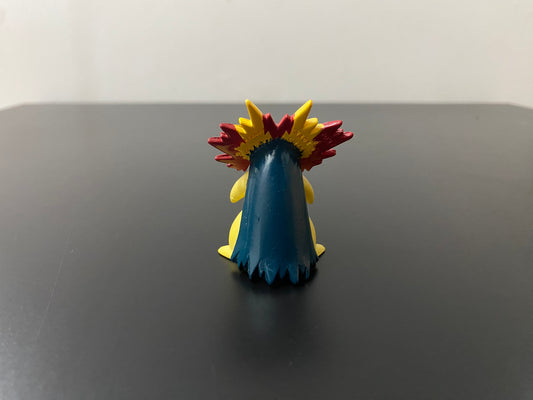 TYPHLOSION - FIGURE TOMY CGTSJ