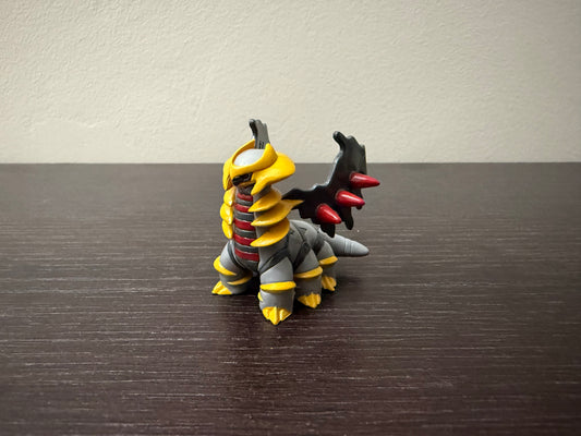 GIRATINA 2007 - FIGURE TOMY