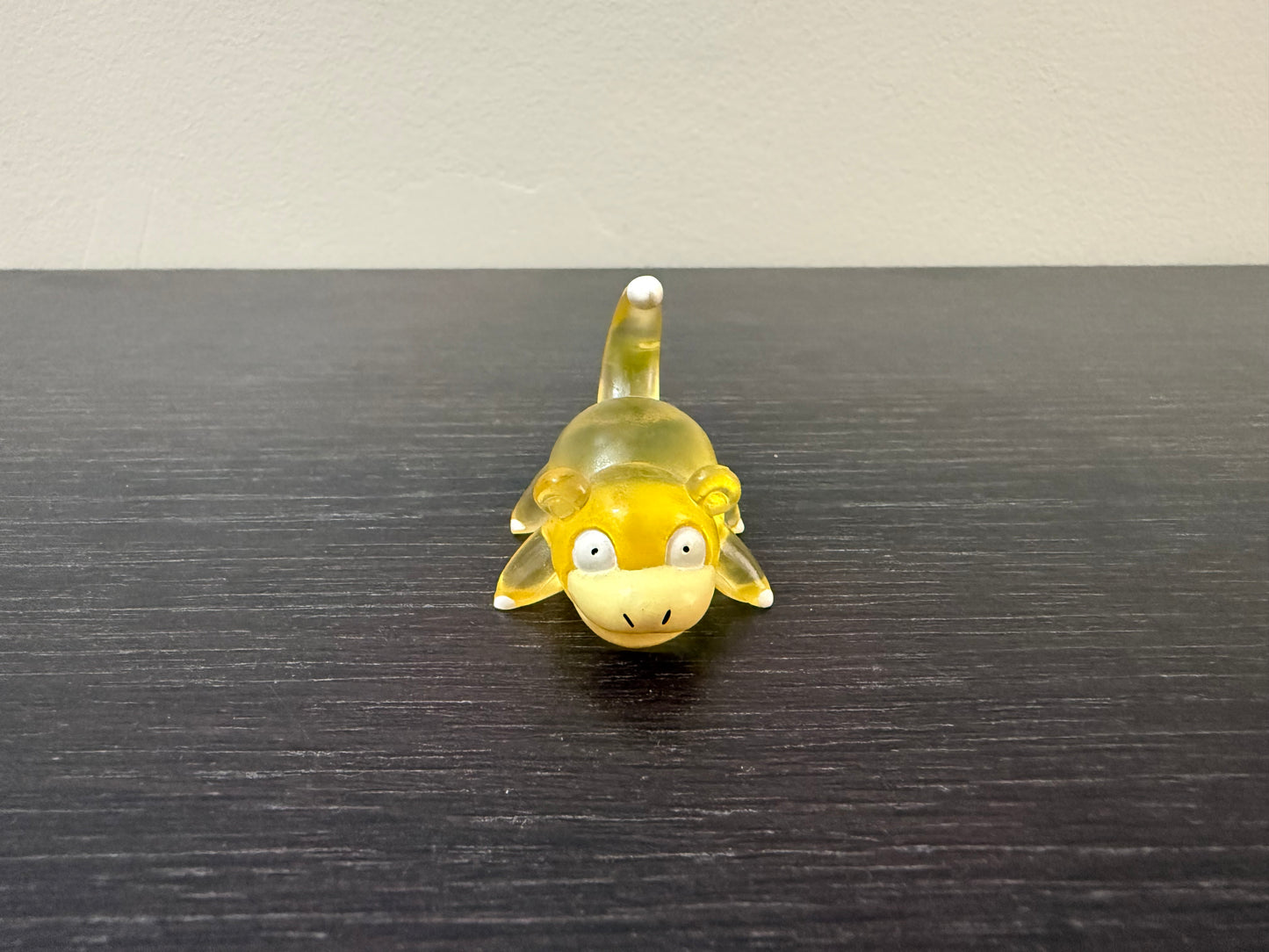 SLOWPOKE - CLEAR FIGURE