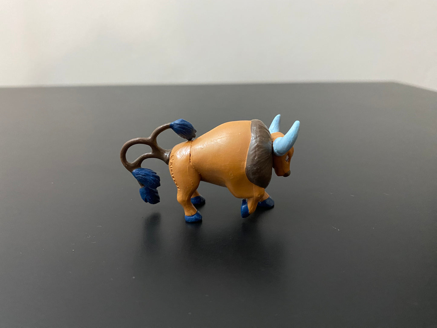 TAUROS - FIGURE TOMY CGTSJ