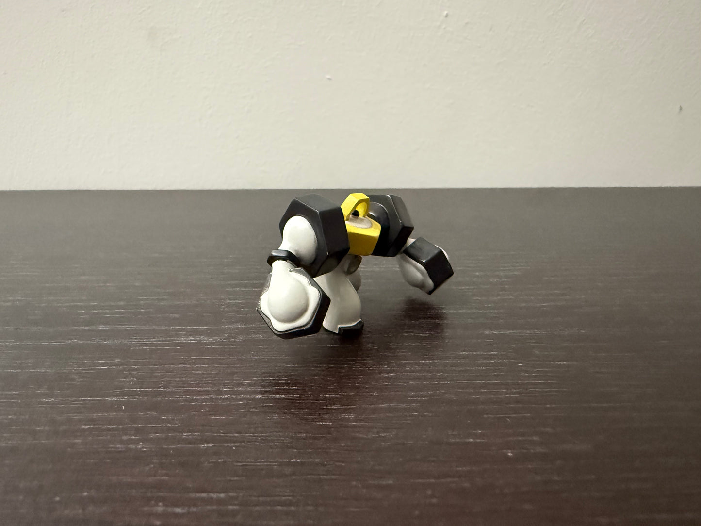 MELMETAL - FIGURE TOMY