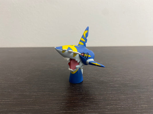 MEGA SHARPEDO - FIGURE TOMY