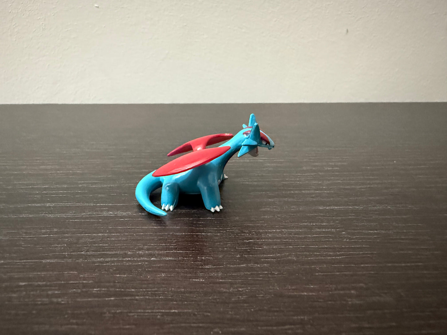 SALAMENCE - FIGURE TOMY CGTSJ