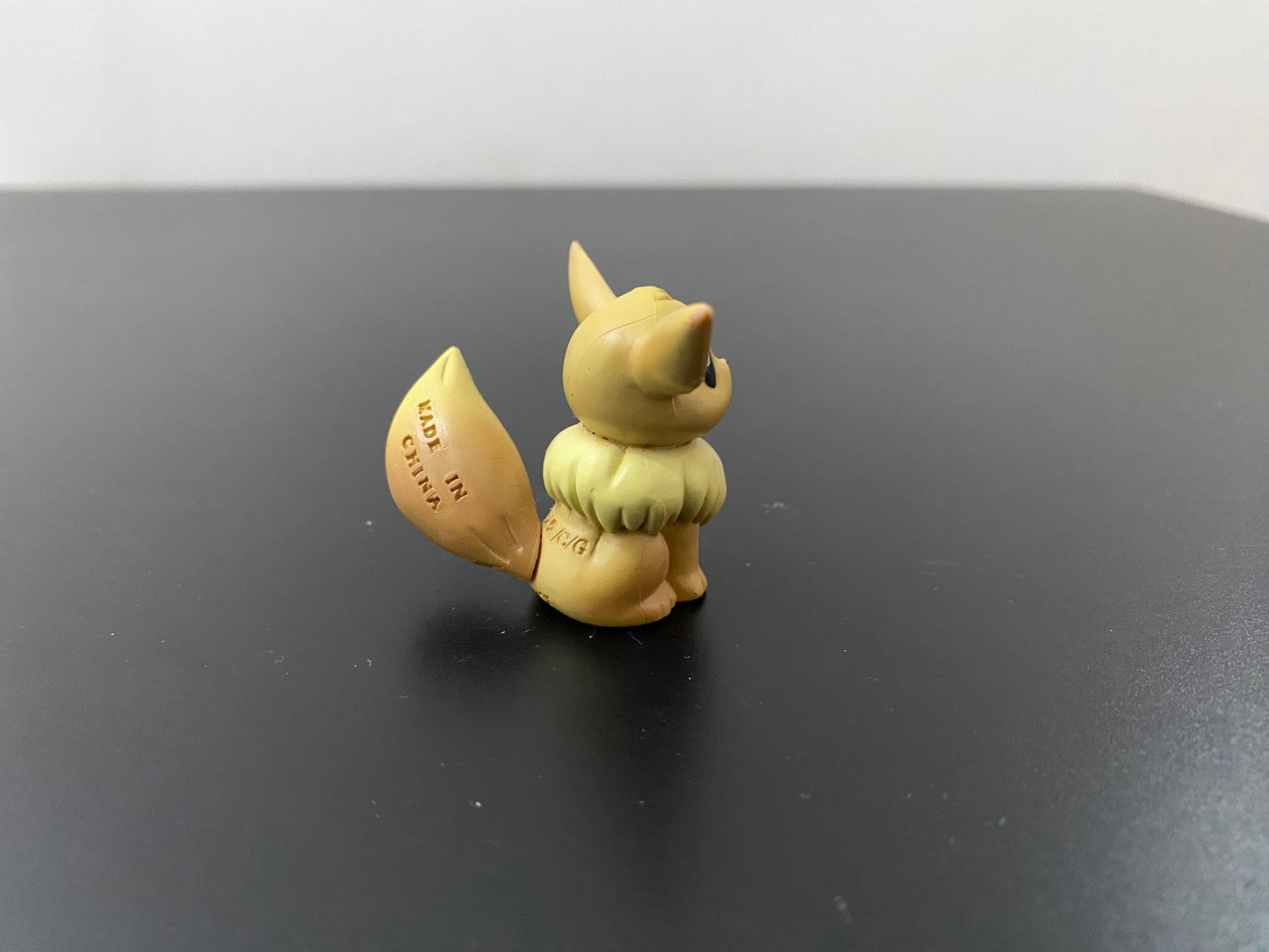 EEVEE - FIGURE TOMY CGTSJ