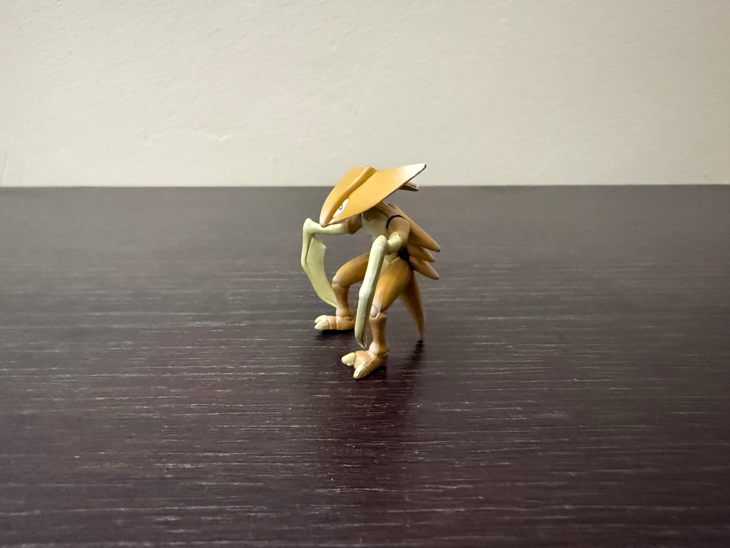 KABUTOPS - FIGURE TOMY CGTSJ