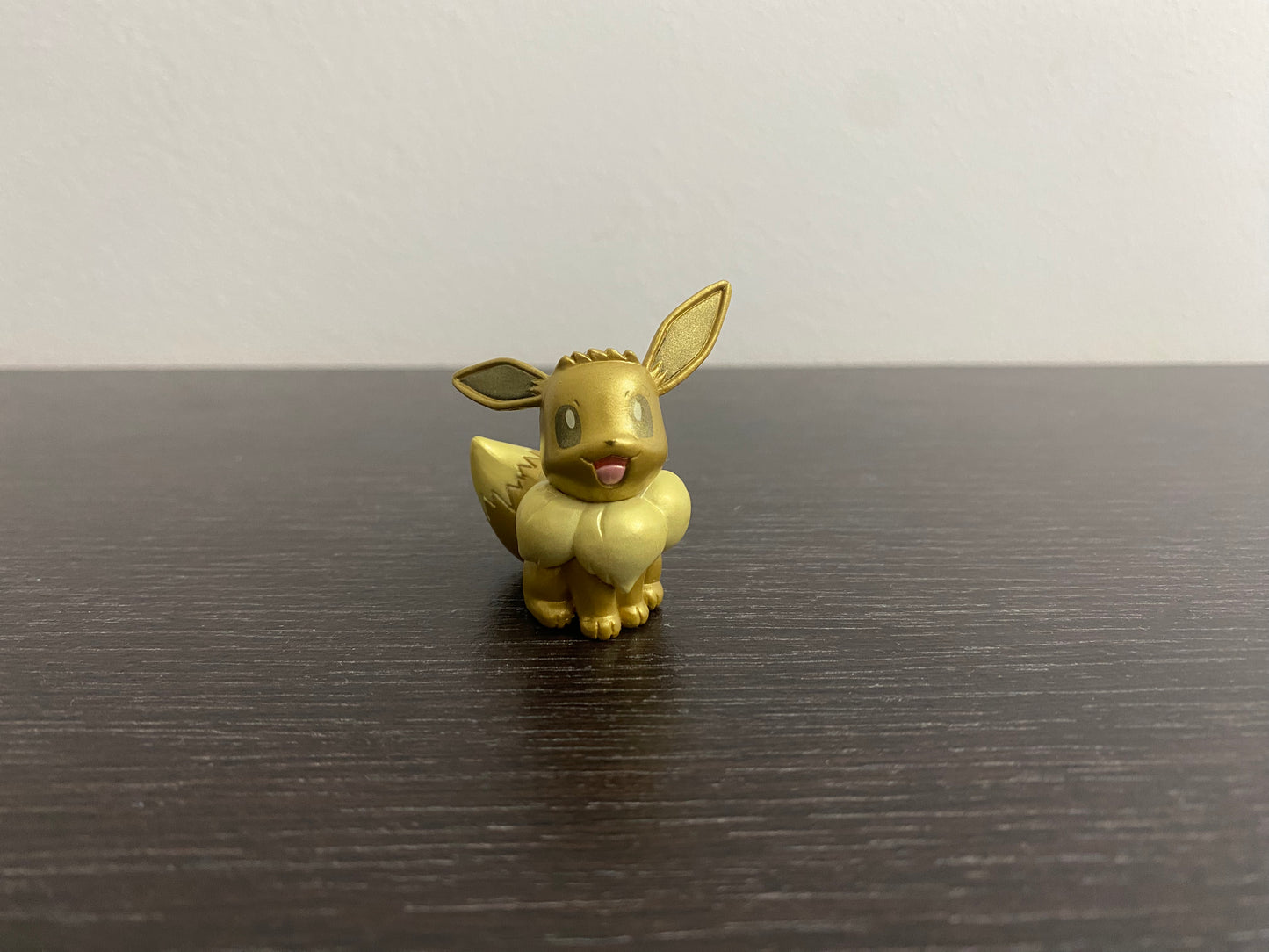 EEVEE GOLDEN SPECIAL EDITION  -  FIGURE TOMY CGTSJ