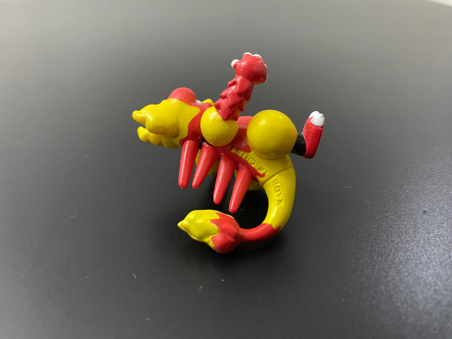 MAGMAR - FIGURE TOMY CGTSJ