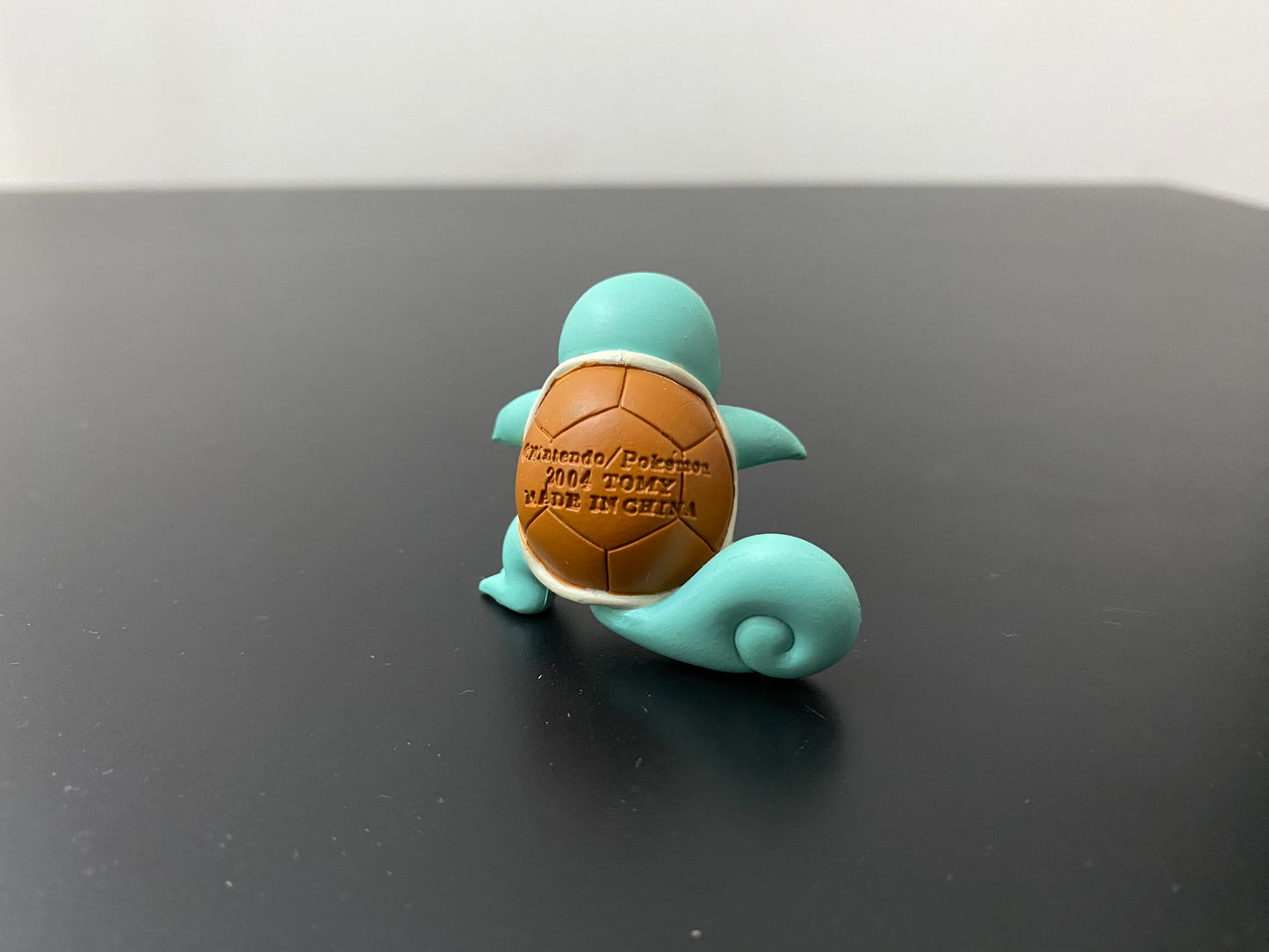 SQUIRTLE MATTE 2004 - FIGURE TOMY CGTSJ