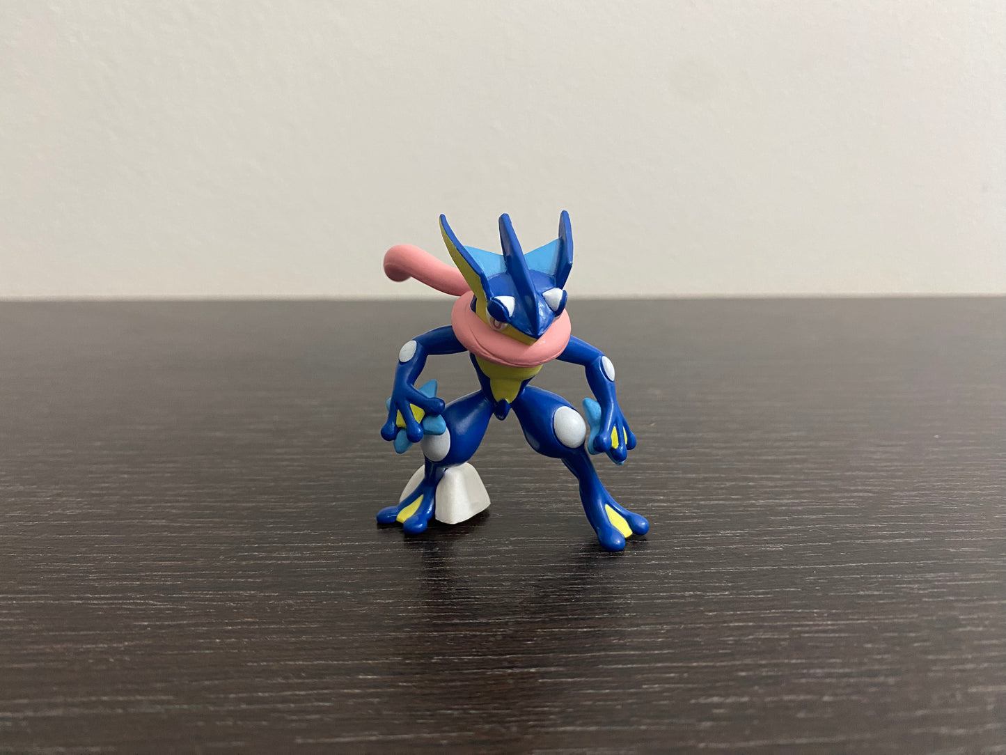 GRENINJA ALTERNATIVE POSE - FIGURE TOMY CGTSJ