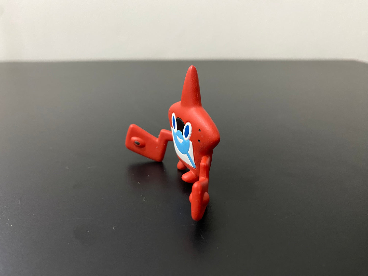 ROTOM - FIGURE TOMY