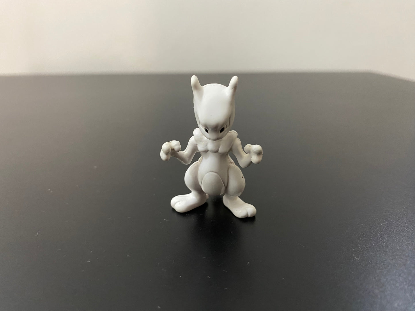 MEWTWO - FIGURE TOMY CGTSJ