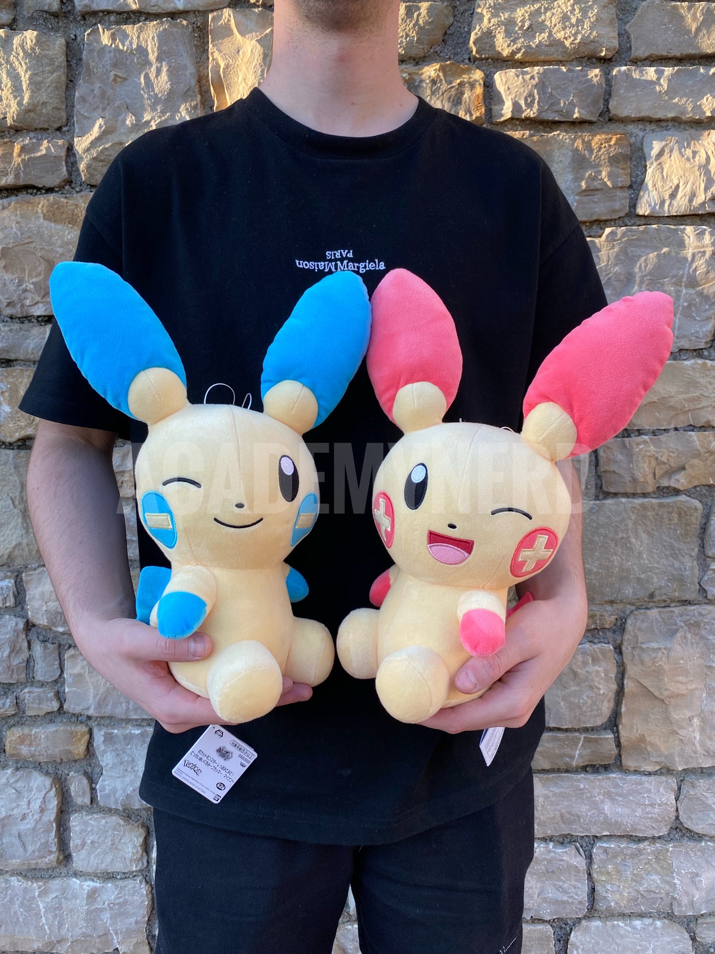 MINUN & PLUSLE SUPER BIG BANPRESTO PELUCHE 28 CM