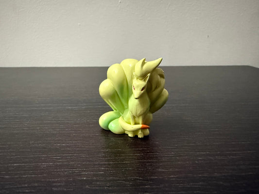 NINETALES - FIGURE TOMY CGTSJ