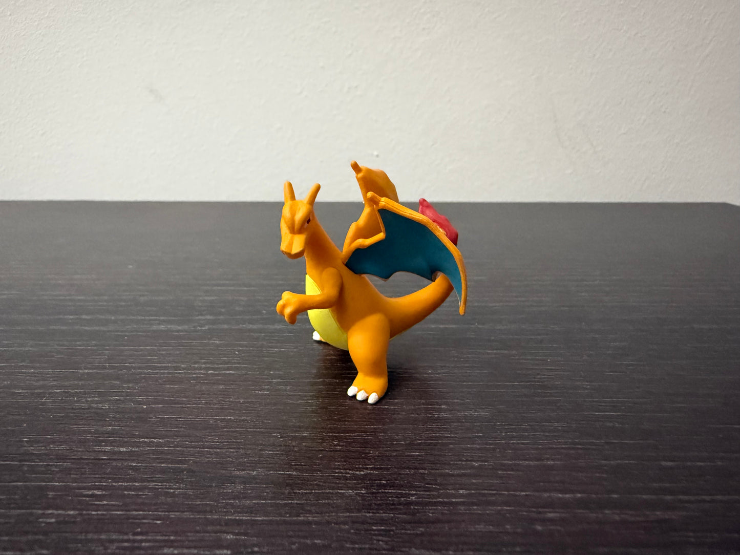 CHARIZARD - FIGURE YOSHINOYA