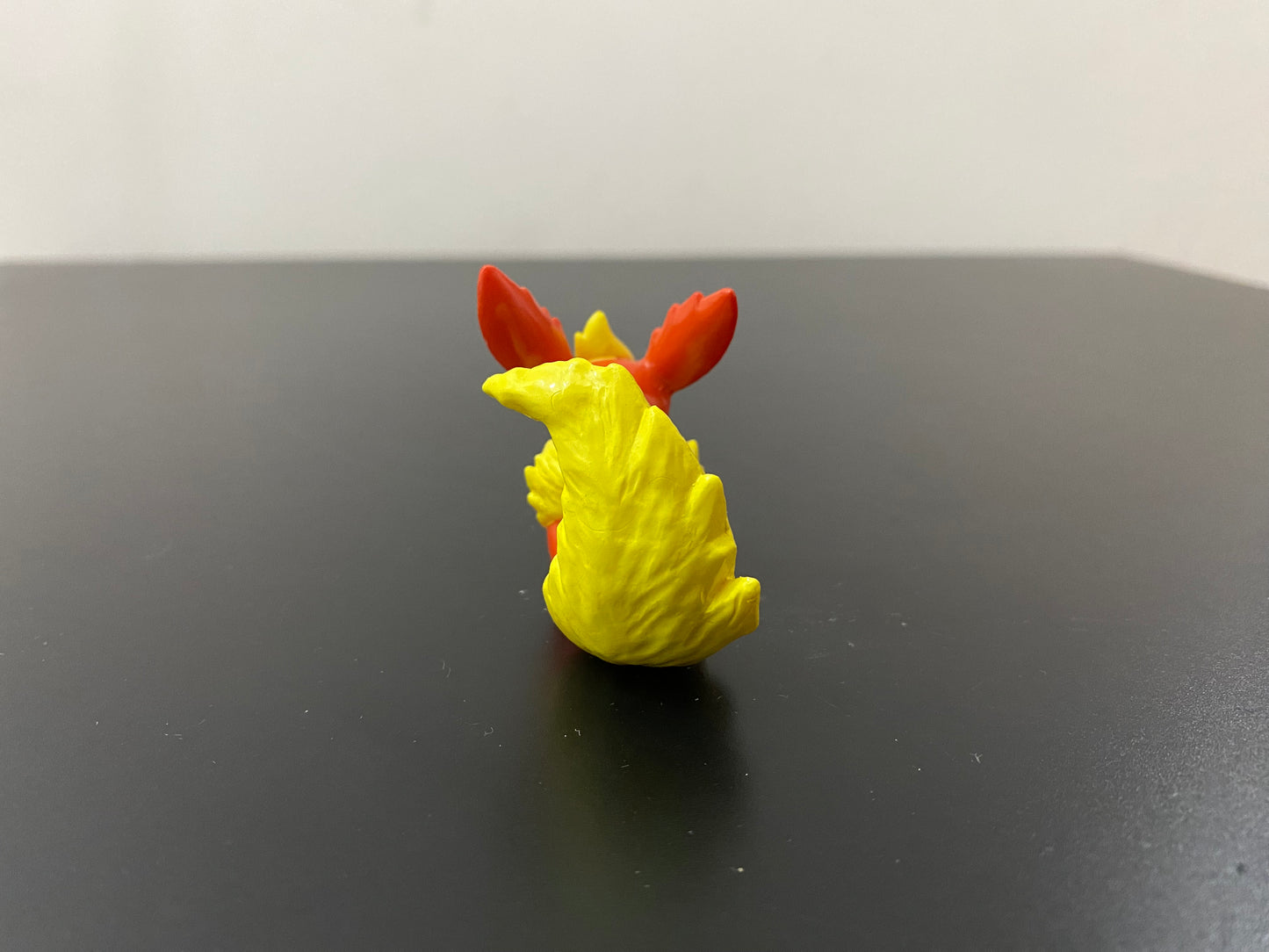 FLAREON NEW COLOR - FIGURE TOMY CGTSJ