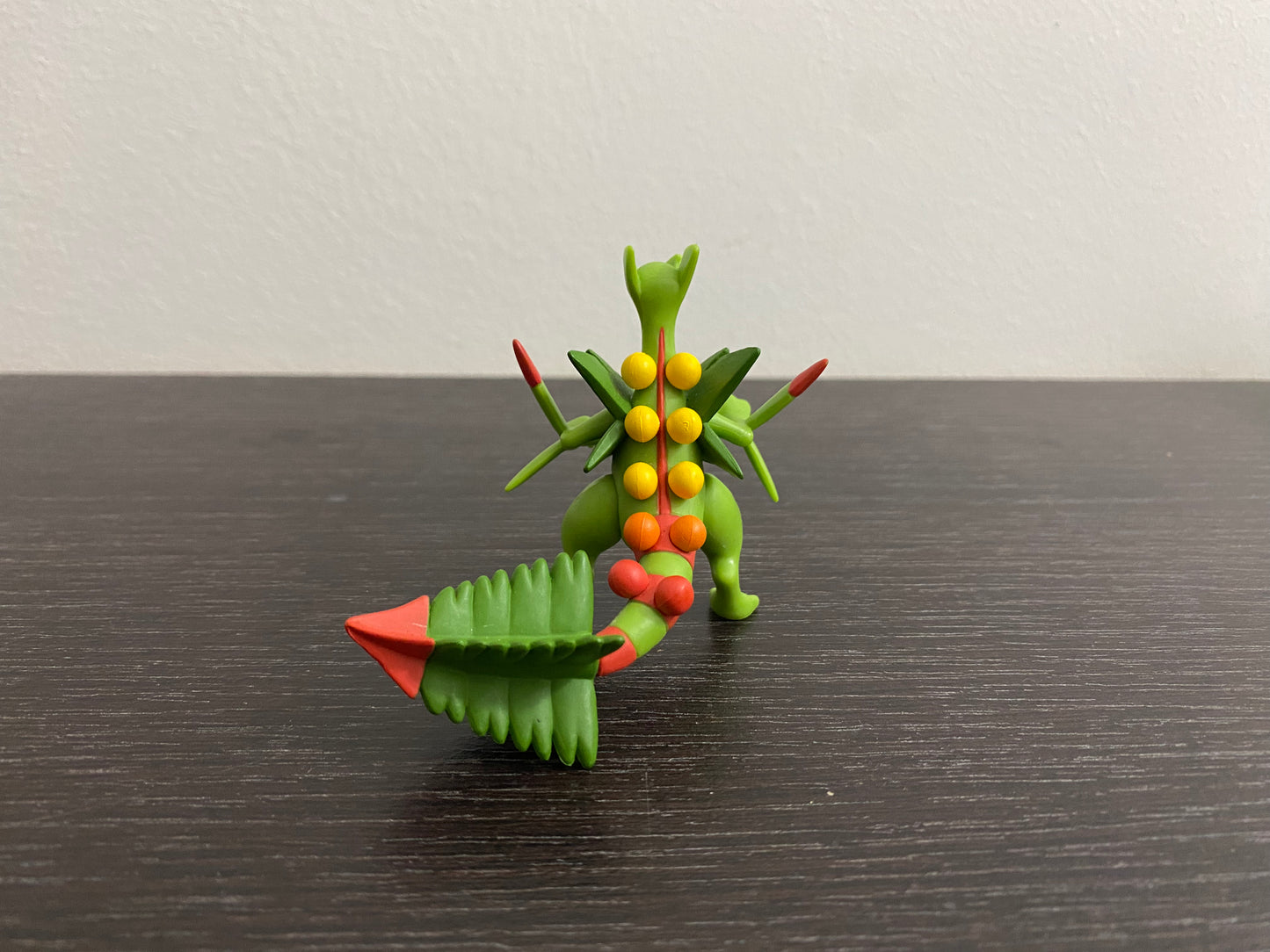 MEGA SCEPTILE - FIGURE TOMY