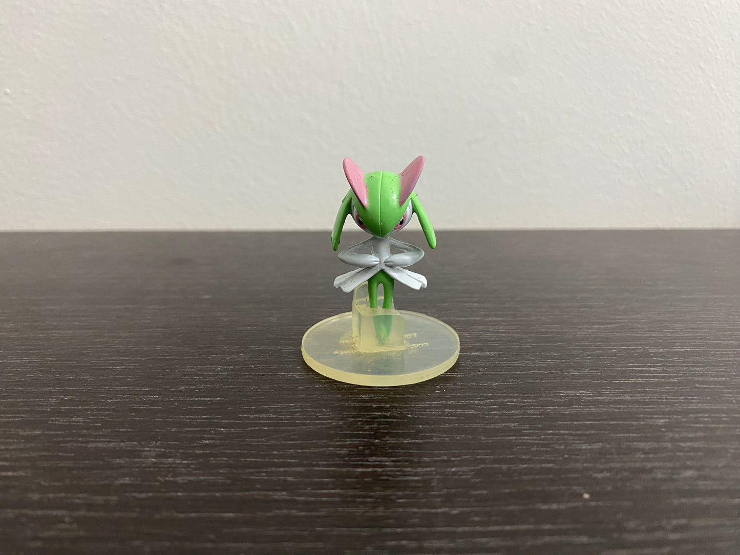 KIRLIA -  FIGURE TOMY CGTSJ