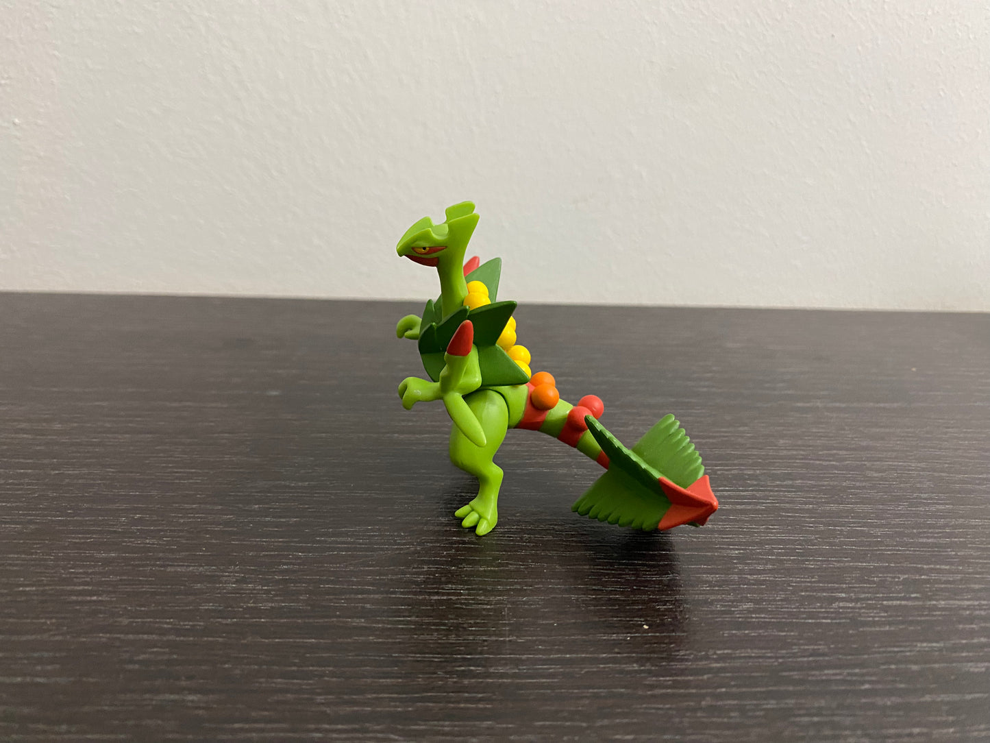 MEGA SCEPTILE - FIGURE TOMY