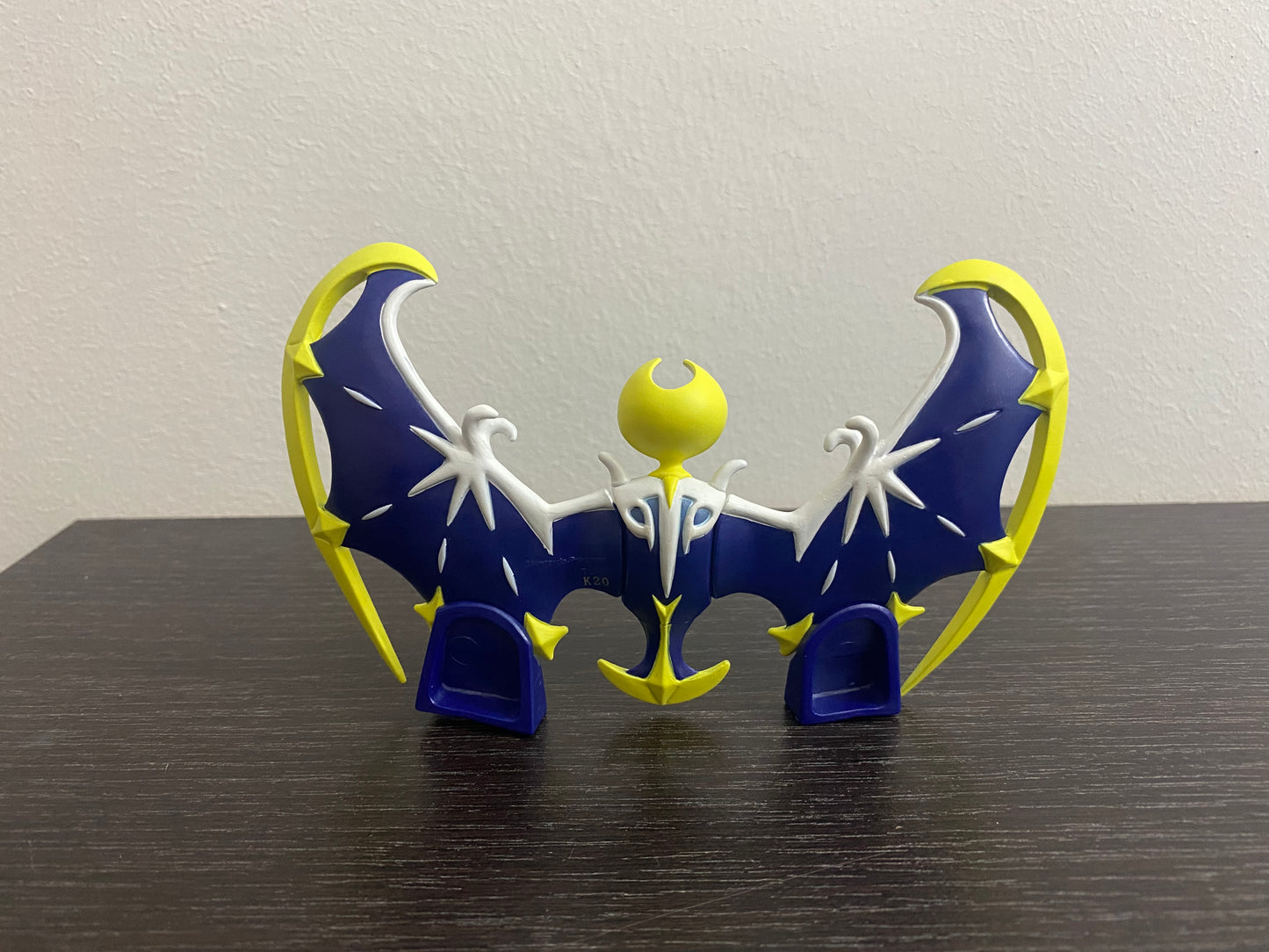 LUNALA HYPER SIZE - FIGURE TOMY