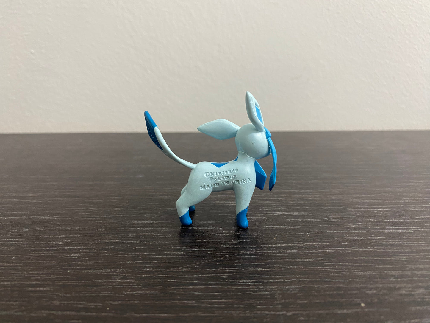 GLACEON - FIGURE TOMY CGTSJ