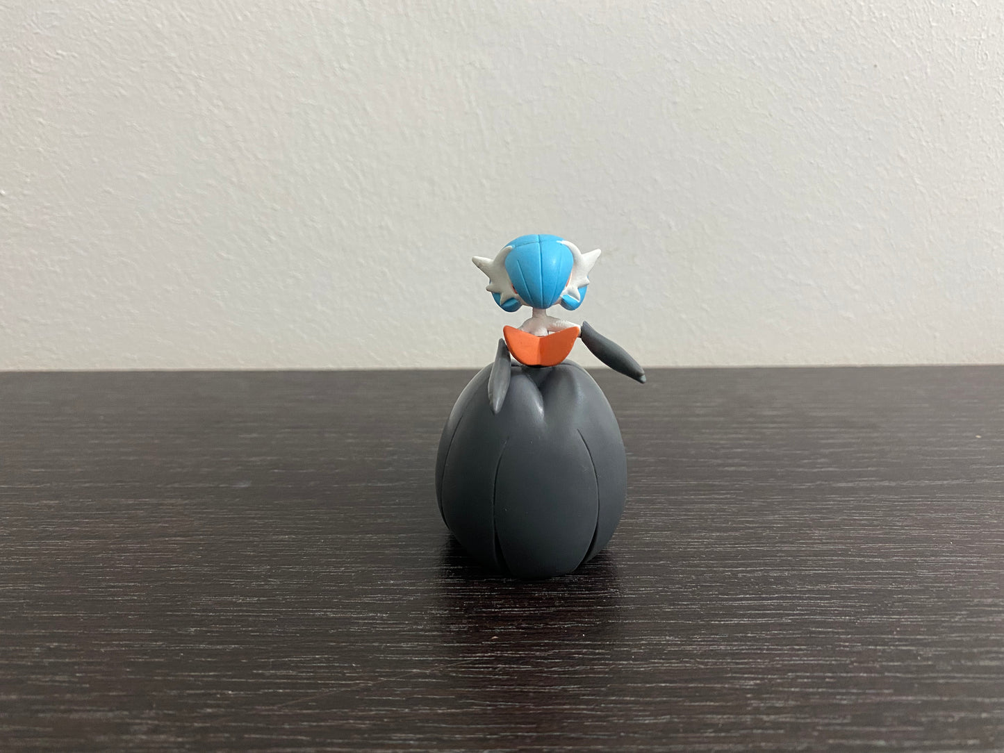 MEGA GARDEVOIR SHINING - FIGURE TOMY