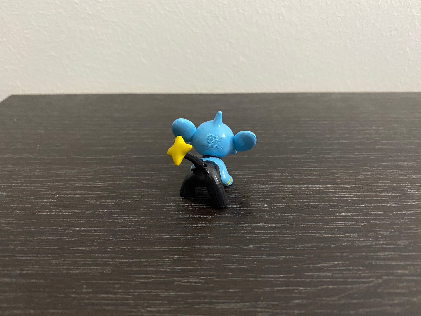 SHINX BANDAI MINI-FIGURE