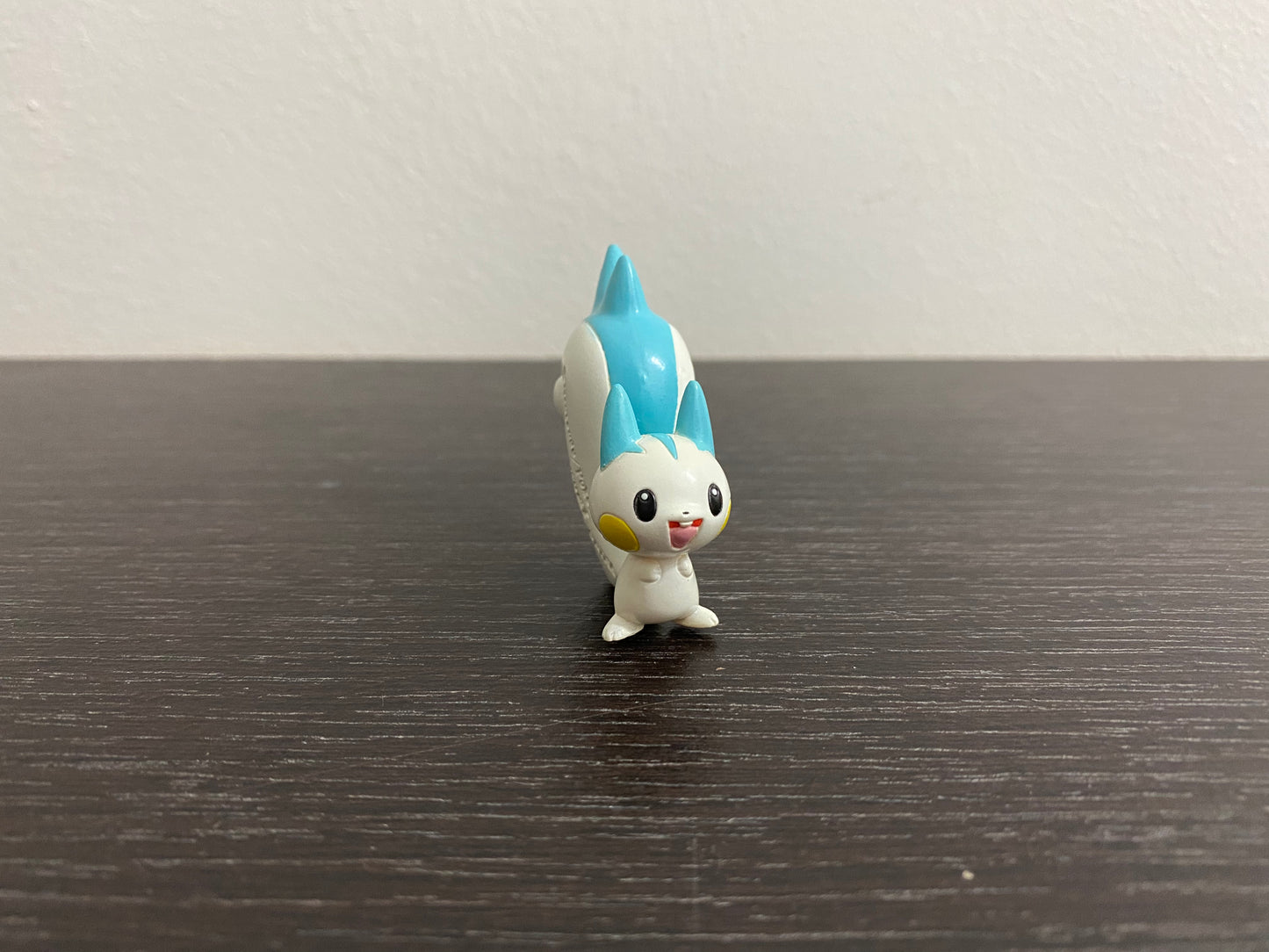 PACHIRISU - FIGURE TOMY CGTSJ