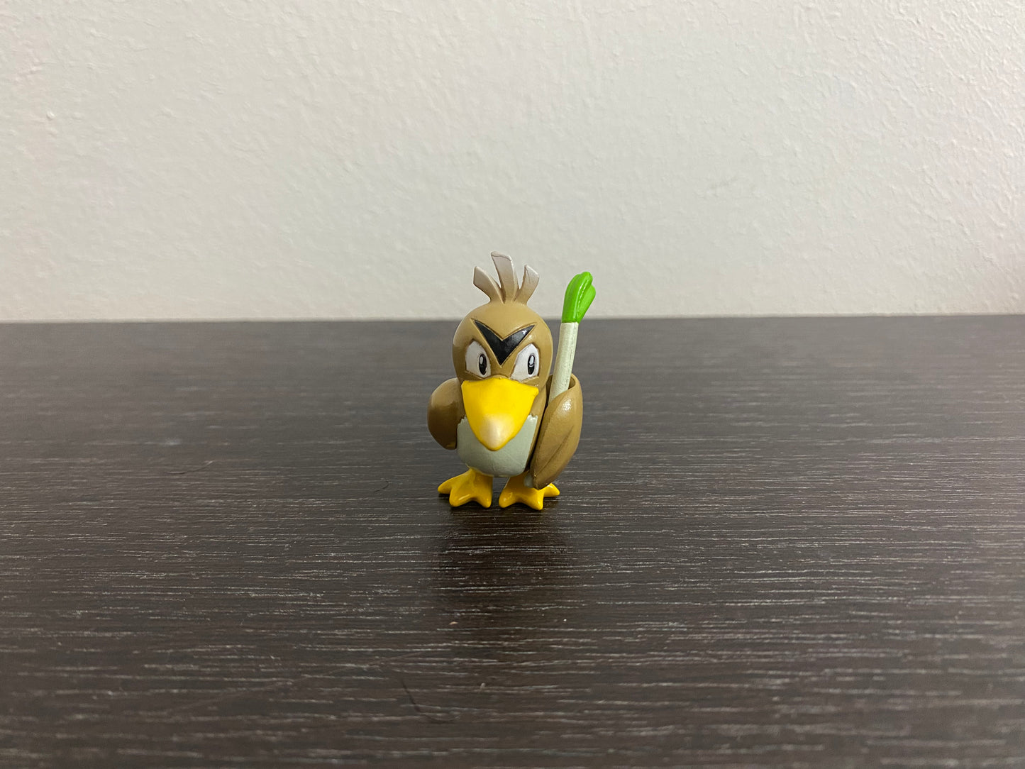 FARFETCH’D - FIGURE TOMY CGTSJ