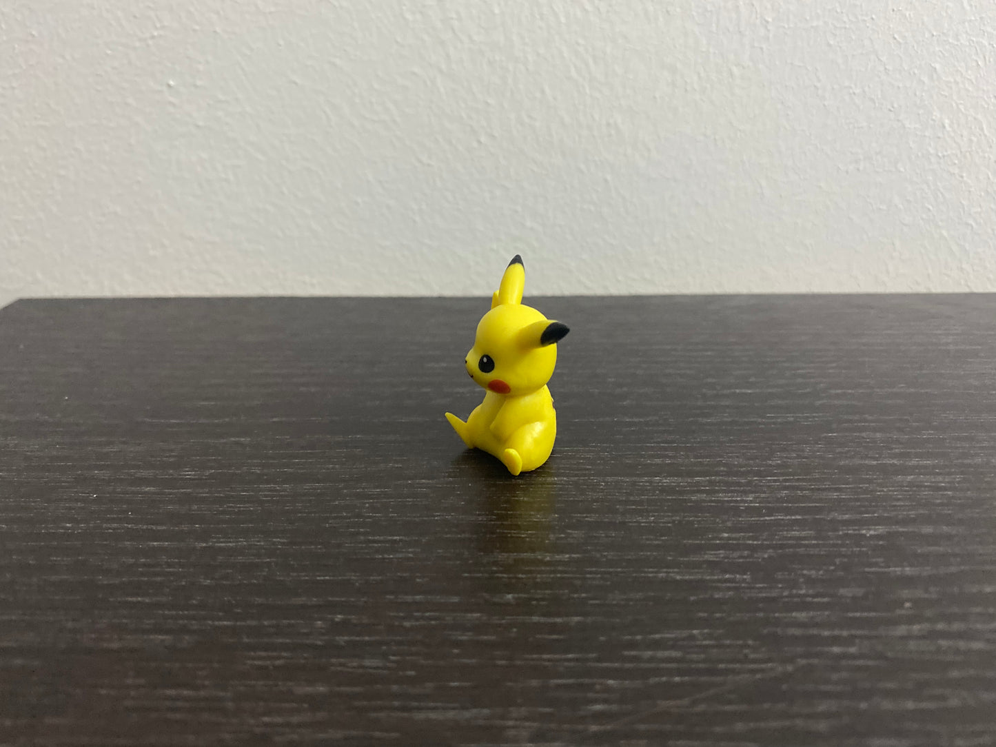 PIKACHU MINI FIGURE