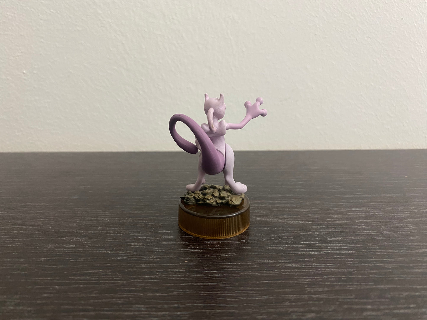 MEWTWO KAIYODO FIGURE